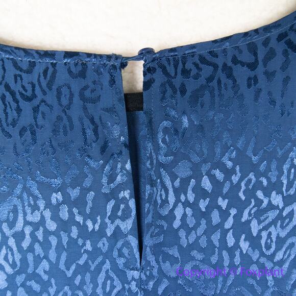 New! Eloquii women Blue Leopard Print Satin Textured Tie Front‎ Dress, size 16 - Picture 11 of 16